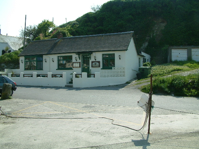 Juniper restaurant, Porthleven. 29 May 2003.